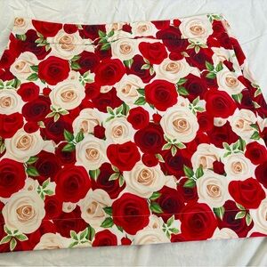 Loudmouth Floral Red and Cream roses golf  Skort size 12